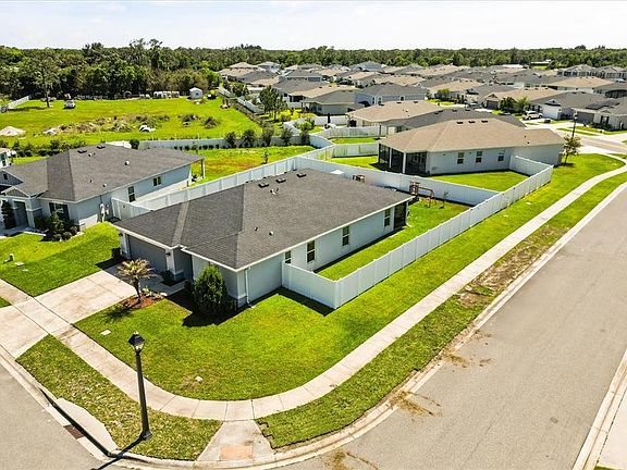 3rd image of 4599 Plainview Rd