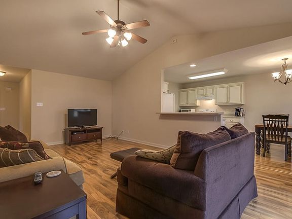 4th image of 3107 NW Pinex Ln