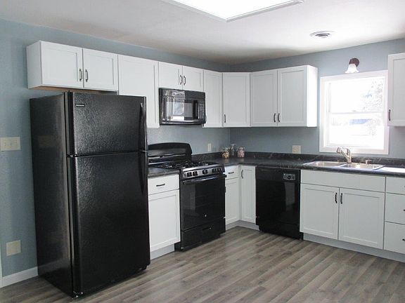 4th image of 62938 Planeville Ave