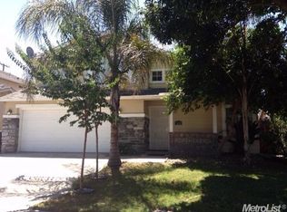 1012 Fall River Dr, Modesto, CA 95351