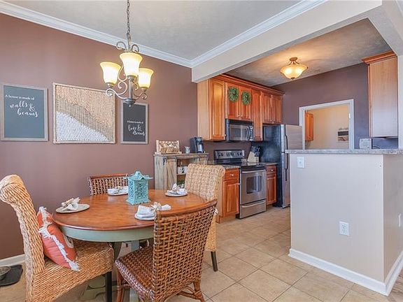 4th image of 402 Sonie Dr