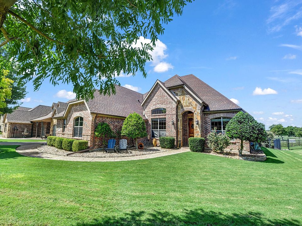 1st image of 1101 Crown Valley Dr