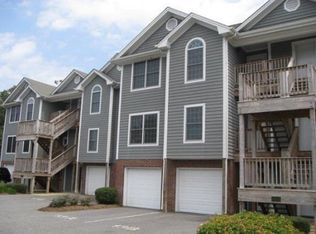 422 Albemarle Blvd APT 13B, Hertford, NC 27944