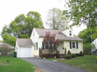 174 Nantucket Rd, Rochester, NY 14626