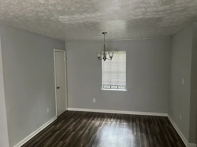 821 W Edgemont Ave #823 — Photo 5