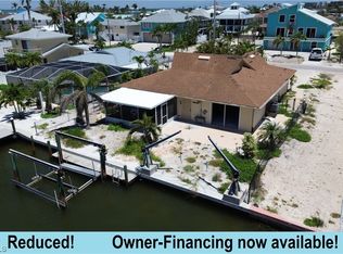 189 Curlew St, Fort Myers Beach, FL 33931