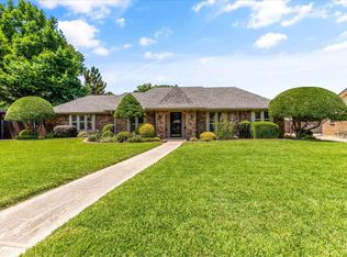 2530 Axminster Dr, Grand Prairie, TX 75050