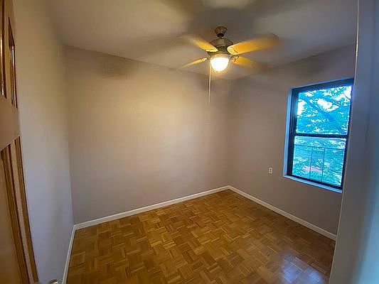 3rd image of 21-28 35th St APT 4E