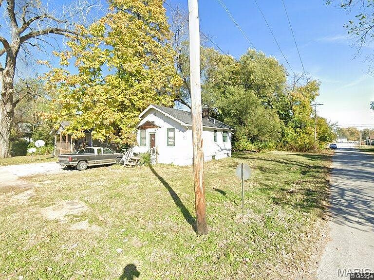 2nd image of 1400 N 54th St