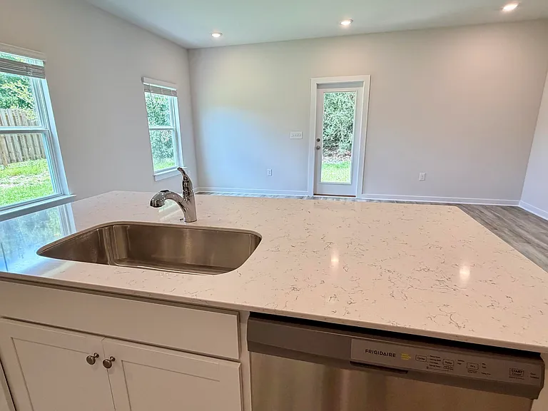 13 S Main Deck Dr — Photo 10
