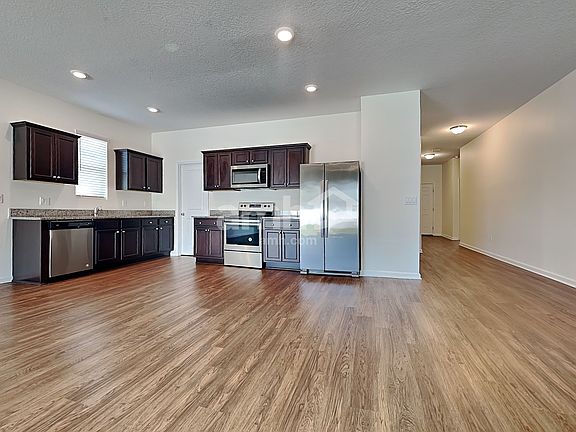 3rd image of 8706 Layalie Way