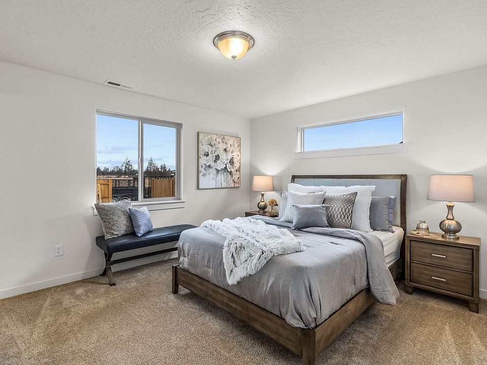 3856 SW Pumice Pl Redmond, OR Zillow Apartments for Rent in Redmond