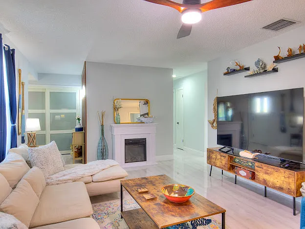501 Ridge Rd SW — Photo 2