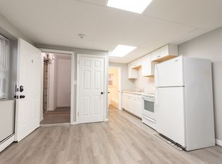 656 N Main St #1R, Woonsocket, RI 02895