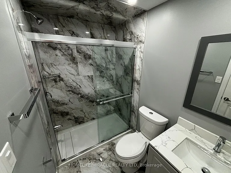 35 Merrimac Dr — Photo 27