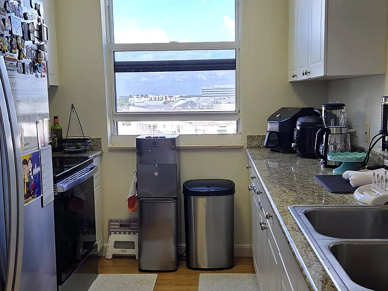 19501 W Country Club Dr #1013 — Photo 12