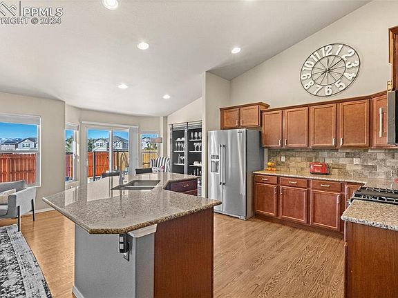 4th image of 7437 Cat Tail Creek Dr