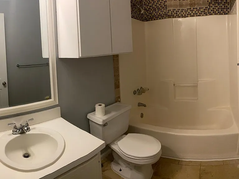 31 Hollyberry Ct — Photo 6