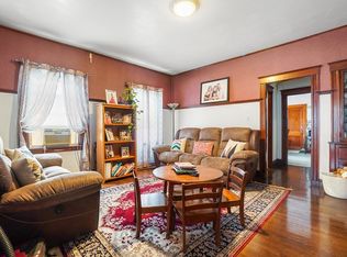 45 W Milton St, Hyde Park, MA 02136