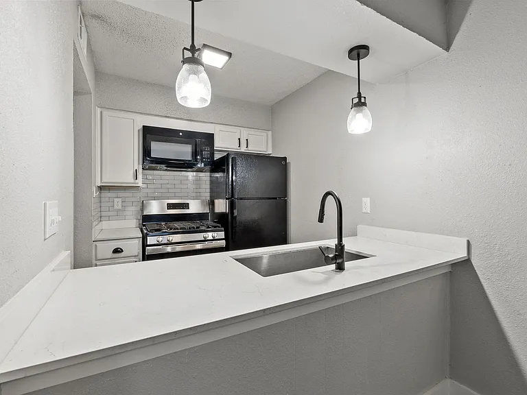 Anderson Flats — Photo 28
