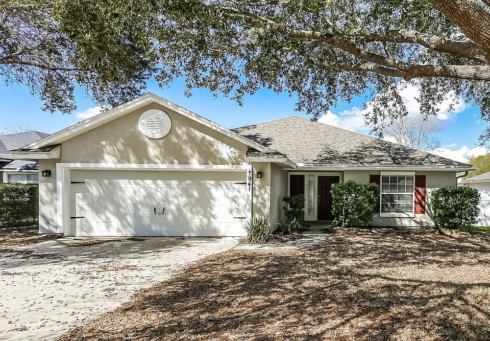 1st image of 7941 Collins Bay Ct