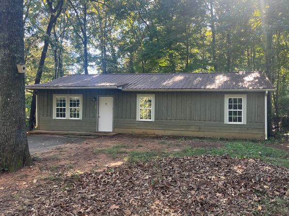 109 Pine Breeze Cir #109