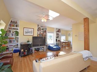 1009 Paradrome St APT 1, Cincinnati, OH 45202