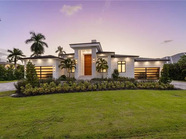 2485 Crayton RD, NAPLES, FL 34103