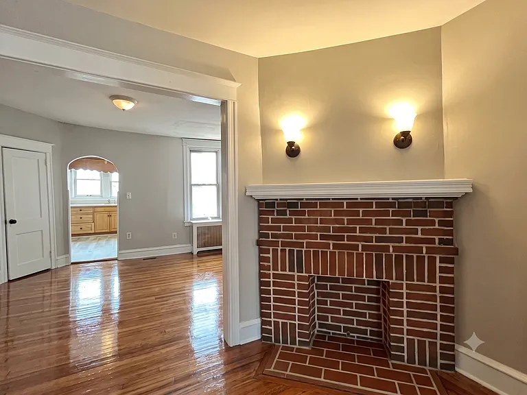 408 N Daggett St #1 — Photo 2