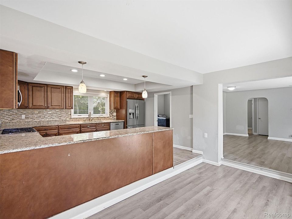 3700 Green Lake Rd, photo 19