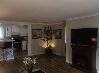 590 SW 28th St, Lincoln City, OR 97367