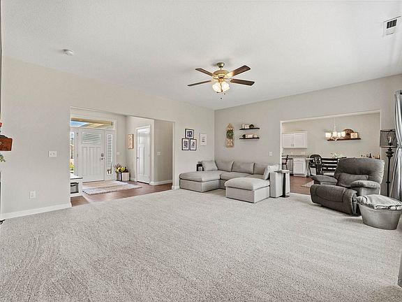 4th image of 314 W Orchid Ct