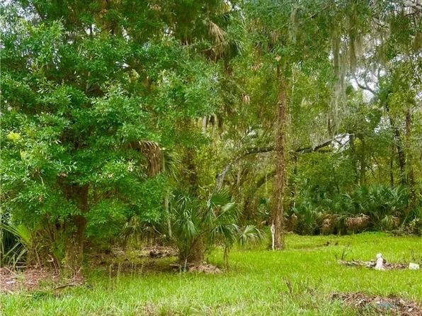 10532 W Main St, Homosassa, FL 34448