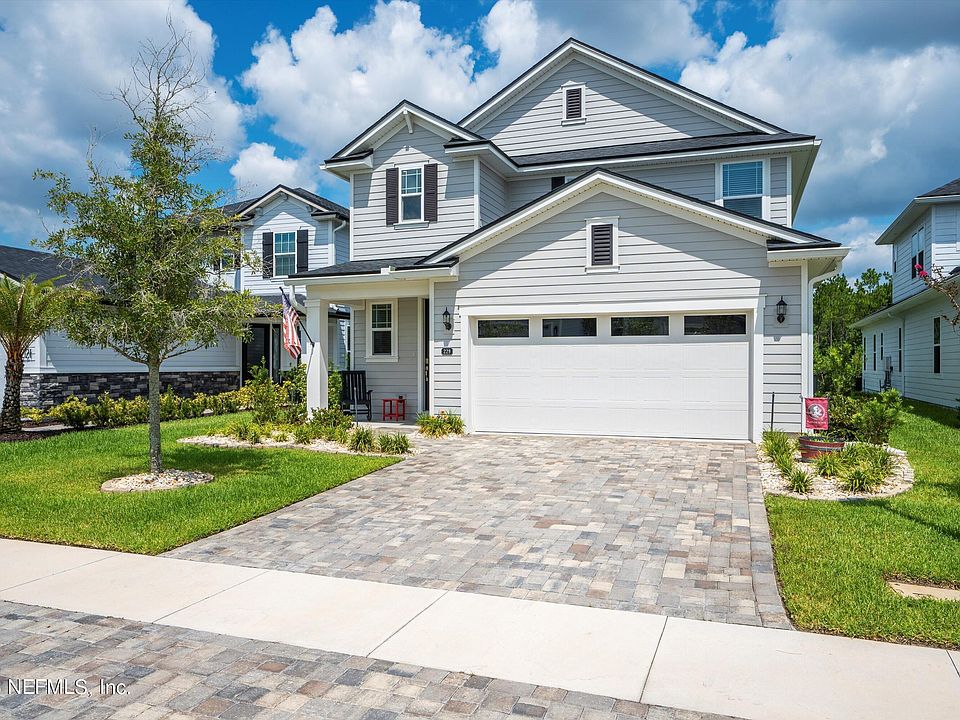 1st image of 229 CREEKMORE Drive