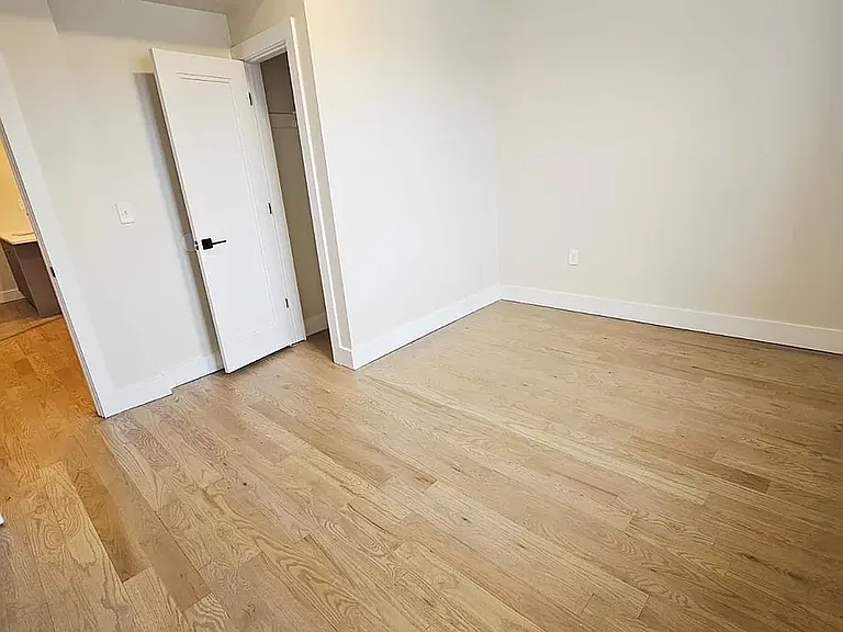 490 Rahway Ave #6D — Photo 4