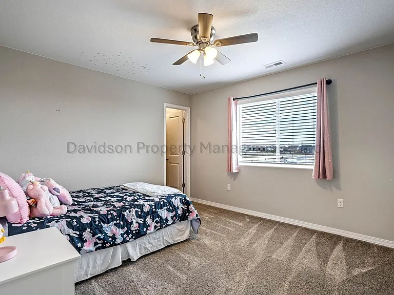 8747 Bynum Dr — Photo 16