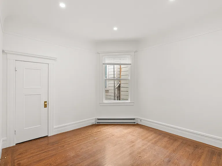 25 Collingwood St — Photo 11