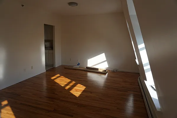 Rented by Lions Share Inc. | media 3