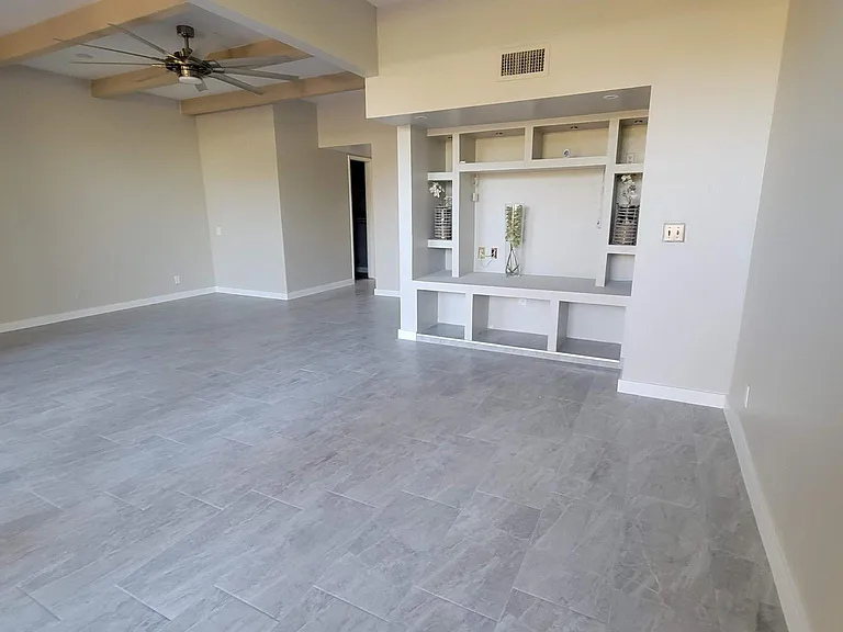 1542 E Solano Dr — Photo 12