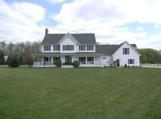 44W355 Ic Trl, Maple Park, IL 60151