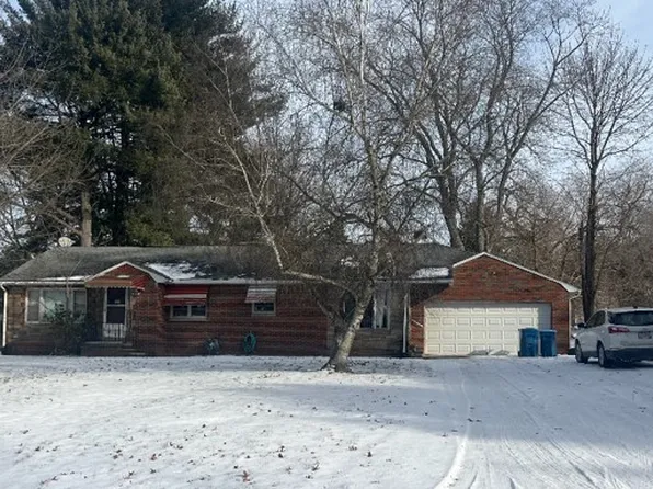 2805 N Glencoe Dr, Akron, OH 44319