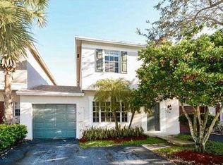 9741 Santa Rosa Dr, Fort Lauderdale, FL 33321