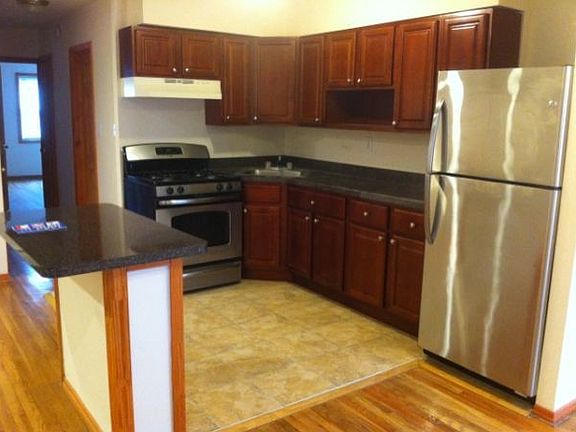 3rd image of 10108 Avenue K #1