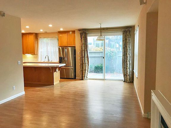 5th image of 5537 Le Franc Dr