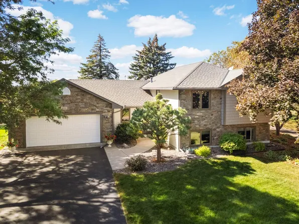 4535 Arrowood Ln N, Plymouth, MN 55442