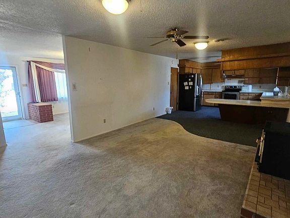 5th image of 2721 Harrison Ave