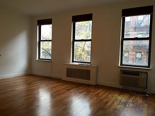 Rented by Bapple | media 11