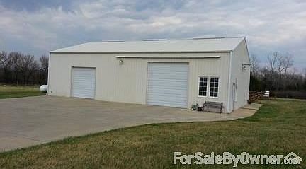 SHOP
						:
						40X60 SHOP