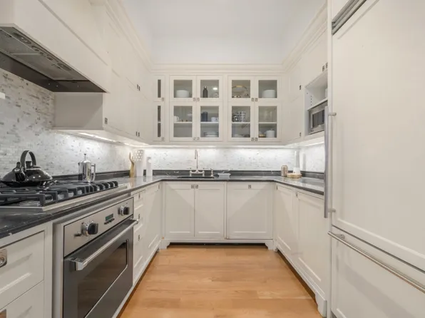 1 Central Park South image 3 of 9