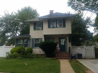 5 Nassau Pkwy, Hempstead, NY 11550